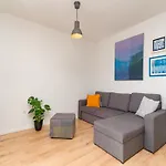 Apartment Konak * Molunat
