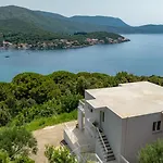 Apartment Konak Molunat