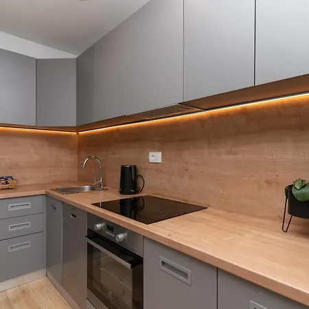 Apartman Apartment Konak Molunat