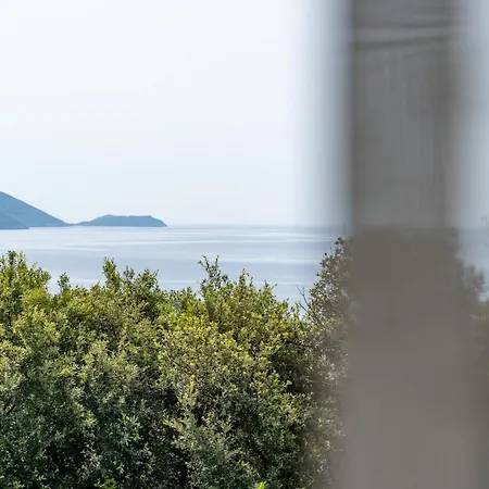 Apartment Konak * Molunat