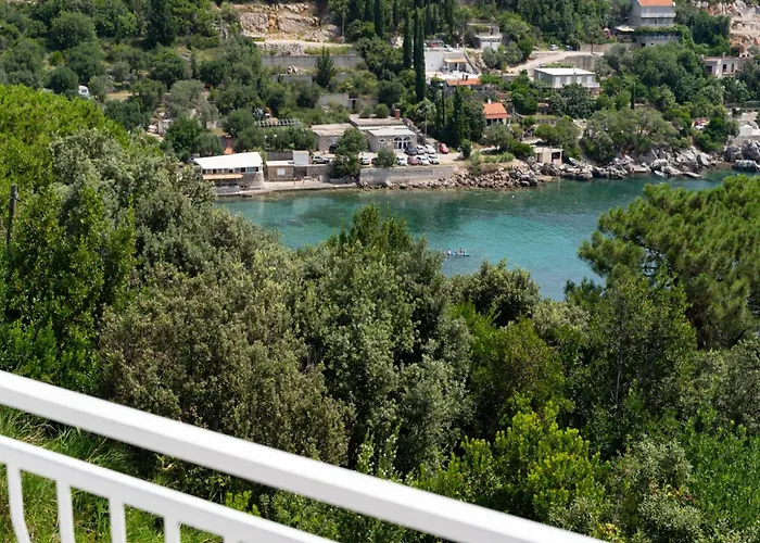 Apartment Konak * Molunat